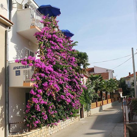 Apartments J&R Babara Biograd Na Moru Cameră foto