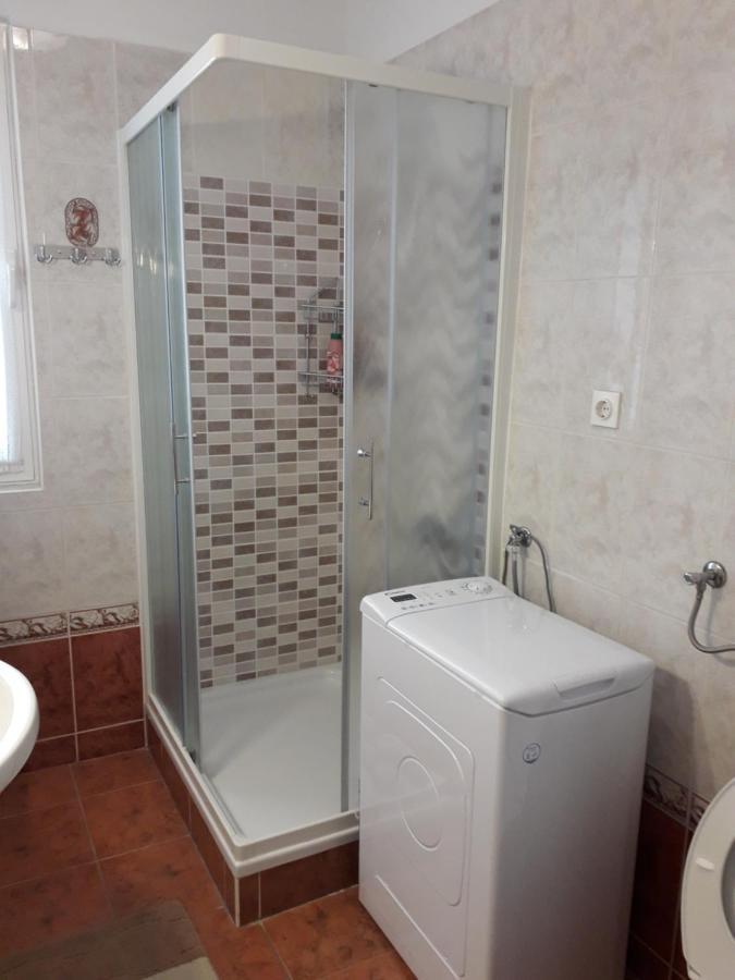 Apartments J&R Babara Biograd Na Moru Exterior foto