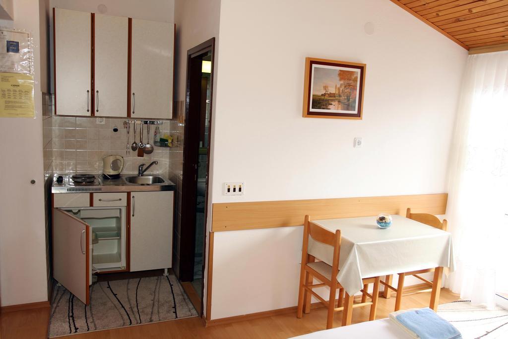 Apartments J&R Babara Biograd Na Moru Cameră foto