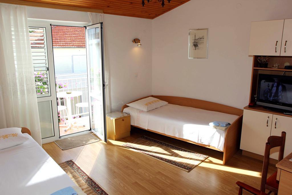 Apartments J&R Babara Biograd Na Moru Cameră foto